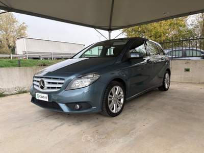 Mercedes-Benz Classe B 4Matic 4X4 AUTOMATICA ERUO 6B BENZINA POCHI KM Grigio usata Pavia