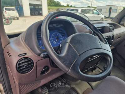 Renault Master Renault Master con tendone per mercato Bianco usata FERMO