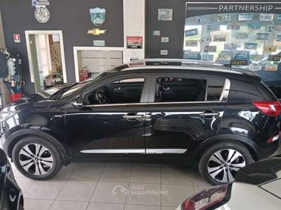 Kia Sportage Sportage III 2010 2.0 crdi R Awd 184cv auto Nero usata Lainate
