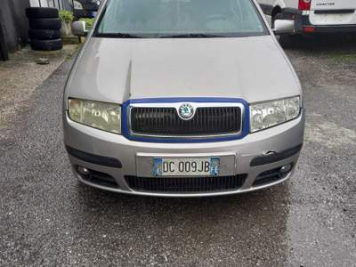 Skoda Fabia PER NEO PATENTATI Grigio usata Rovigo