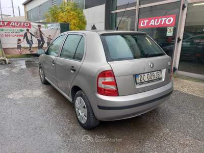 Skoda Fabia PER NEO PATENTATI Grigio usata Rovigo