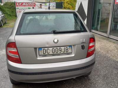Skoda Fabia PER NEO PATENTATI Grigio usata Rovigo