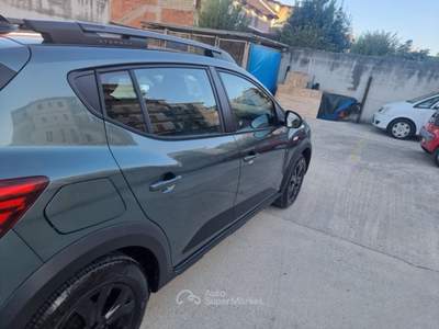 Dacia Sandero Garanzia casa madre, Tagliando Renault con fattura,Bollo pagato Nero usata Arzano