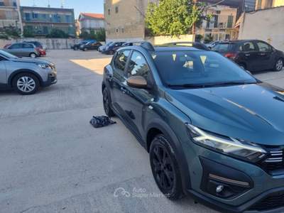 Dacia Sandero Garanzia casa madre, Tagliando Renault con fattura,Bollo pagato Nero usata Arzano