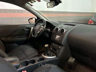 Nissan Qashqai Qashqai 1.6 16v Benzina/ GPL Tekna Argento usata MILANO