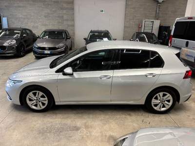 Volkswagen Golf Golf 2.0 TDI 150 CV DSG SCR Life Argento usata Verona