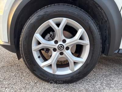 Nissan Juke Juke 1.0 dig-t n-connecta 117cv Bianco usata Rovigo