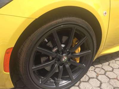 Alfa Romeo 4C 4C Spider 1750 tbi 240cv tct Giallo usata Segrate