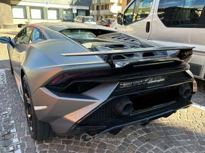 Lamborghini Huracán Huracan Coupe Huracan Coupe 5.2 Tecnica 640cv rwd Grigio usata Segrate