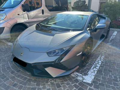 Lamborghini Huracán Huracan Coupe Huracan Coupe 5.2 Tecnica 640cv rwd Grigio usata Segrate