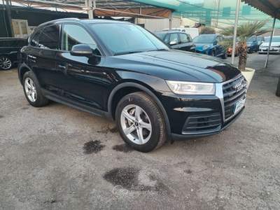 Audi Q5 Q5 45 2.0 tfsi mhev Business Sport quattro 245cv Nero usata Milano