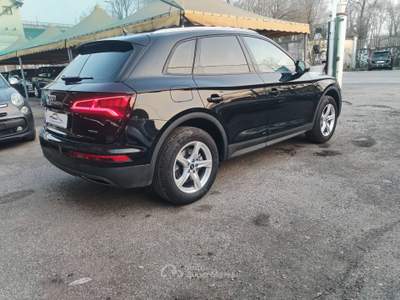 Audi Q5 Q5 45 2.0 tfsi mhev Business Sport quattro 245cv Nero usata Milano