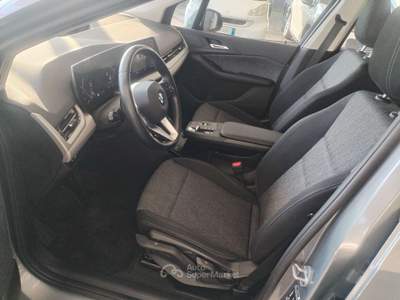 BMW Serie 2 220i 220 Serie 2 U06 r 220i Active Tourer mhev 48V auto Grigio usata Milano