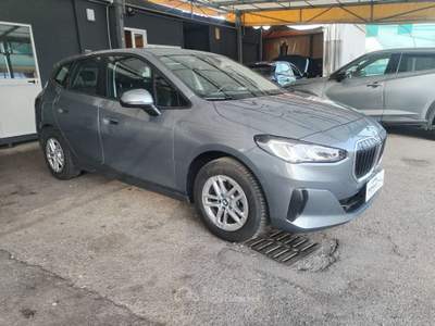 BMW Serie 2 220i 220 Serie 2 U06 r 220i Active Tourer mhev 48V auto Grigio usata Milano