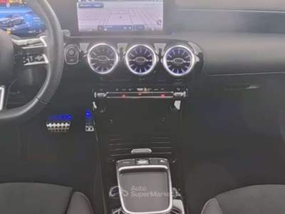 Mercedes-Benz CLA 200 d Automatic AMG Line Premium Blu/Azzurro usata Pieve di Cento
