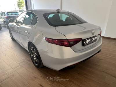 Alfa Romeo Giulia ALFA OMEO GIULIA 2.2 TD 190 CV Bianco usata Aosta