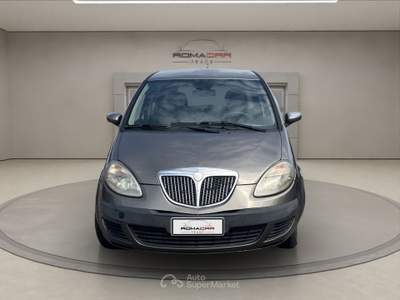 Lancia Musa Lancia  1.9 – multijet, oro Grigio usata Roma