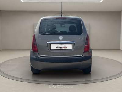 Lancia Musa Lancia  1.9 – multijet, oro Grigio usata Roma