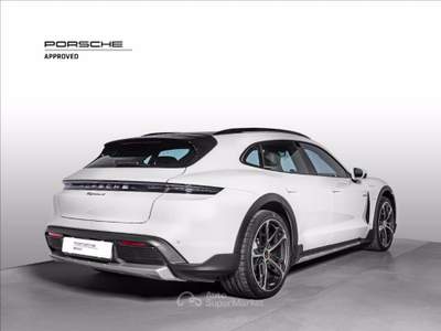 Porsche Taycan Cross Turismo 4 Performance Battery Plus Bianco usata Piacenza