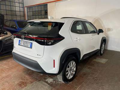 Toyota Yaris Cross 1.5 Hybrid 5p. E-CVT Active - Pronta Consegna Bianco usata Torino