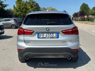 Land Rover Discovery Sport 2.0d mhev R-Dynamic s awd 163cv Grigio usata Altedo