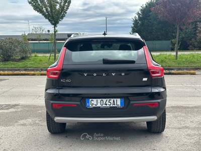 Volvo XC40 1.5 T4 recharge plug-in-hybrid inscription express Nero usata Altedo
