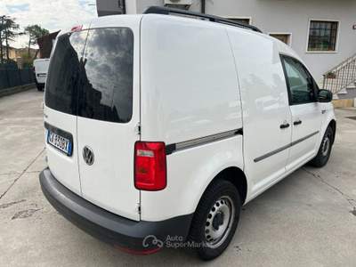 Volkswagen Caddy 2.0 TDI 102 CV DSG Furgone Business Advanced Bianco usata Nogarole Rocca