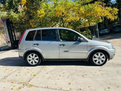 Ford Fusion 1.4 TDCi 5p. Argento usata Morano Calabro
