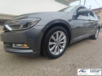 Volkswagen Passat  Variant 1.6 tdi Business (businessline) 120cv dsg Grigio usata Cassano allo Ionio