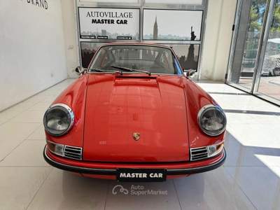 Porsche 911  Arancione usata Ripalimosani
