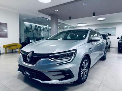Renault Mégane Sporter 1.5 blue dci Business 115cv Argento usata San Michele Salentino