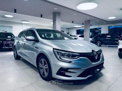 Renault Mégane Sporter 1.5 blue dci Business 115cv Argento usata San Michele Salentino
