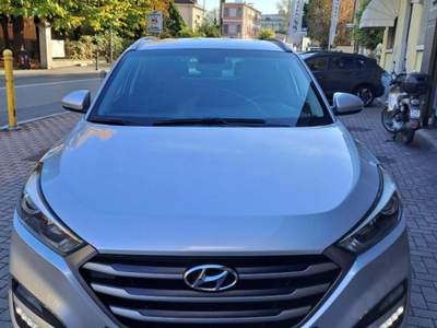 Hyundai Tucson 1.7 CRDi Comfort Argento usata Parma