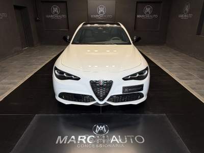 Alfa Romeo Giulia 2.2 Turbodiesel 210 CV AT8 AWD Q4 Veloce Bianco usata Bastia Umbra