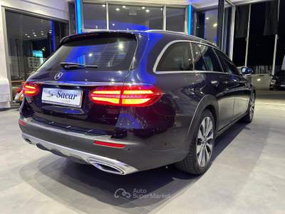 Mercedes-Benz Classe E D Station Wagon All-Terrain Business Sport 4matic auto Beige usata Potenza