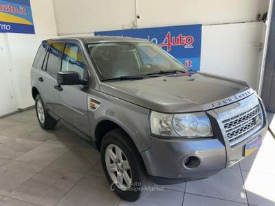 Land Rover Freelander 2.2 TD4 S.W. E Grigio usata ADRANO