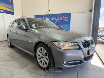 BMW Serie 3 320d d cat Touring MSport Grigio usata ADRANO
