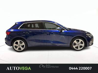 Audi A3 sportback 2.0 tdi s line edition 150cv s-tronic Blu/Azzurro usata Vicenza