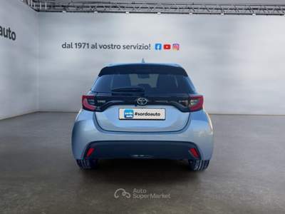 Toyota Yaris 1.5 Hybrid 5 porte Trend Argento usata Castagnaro