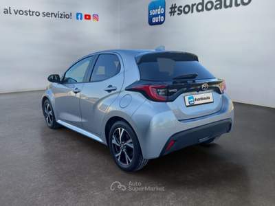 Toyota Yaris 1.5 Hybrid 5 porte Trend Argento usata Castagnaro