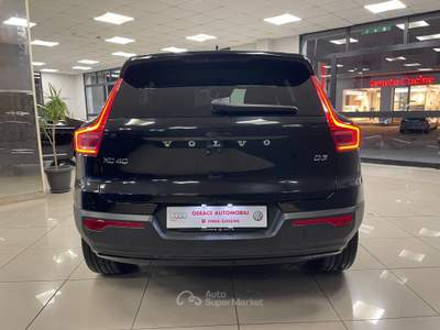 Volvo XC40 Geartronic Business Plus Nero usata Gioia Tauro