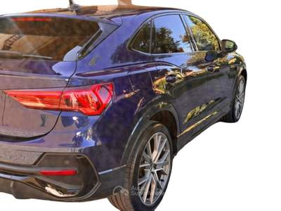 Audi Q3 sportback 35 2.0 tdi s line edition s-tronic Blu/Azzurro usata Fisciano