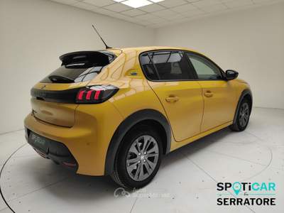 Peugeot 208 NUOVA e- Allure Pack 100kW Giallo usata Erba