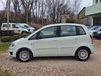 Lancia Musa 1.3 MJT DIESEL 95CV usata Pesaro