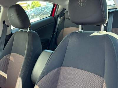 Alfa Romeo Giulietta 1.6 JTDm-2 105 CV Distinctive Rosso usata Oderzo