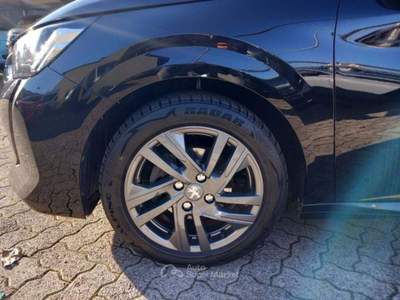 Peugeot 208 PureTech 75 Stop&Start 5 porte Active Pack Nero usata Varedo