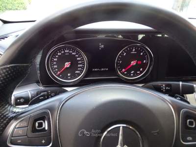 Mercedes-Benz Classe E E SW 220 d Business Sport  auto Argento usata Padova