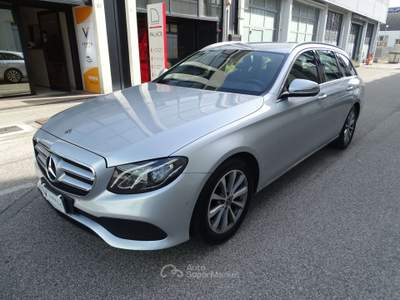 Mercedes-Benz Classe E E SW 220 d Business Sport  auto Argento usata Padova