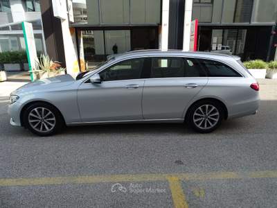 Mercedes-Benz Classe E E SW 220 d Business Sport  auto Argento usata Padova