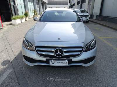 Mercedes-Benz Classe E E SW 220 d Business Sport  auto Argento usata Padova